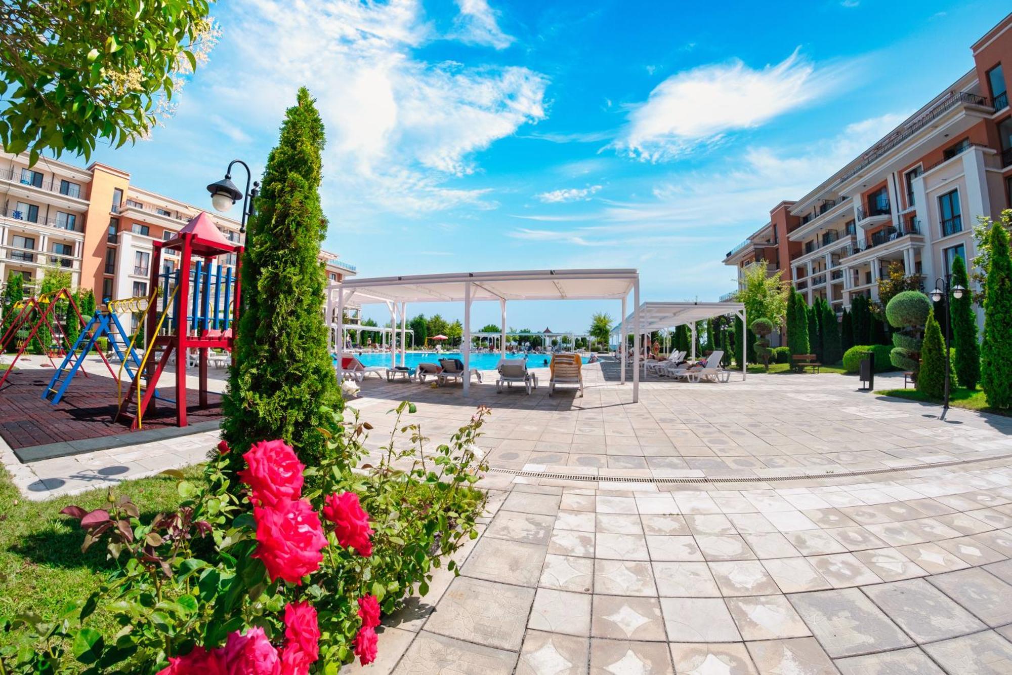 Prestige Fort Beach - Full Board Sveti Vlas Ngoại thất bức ảnh