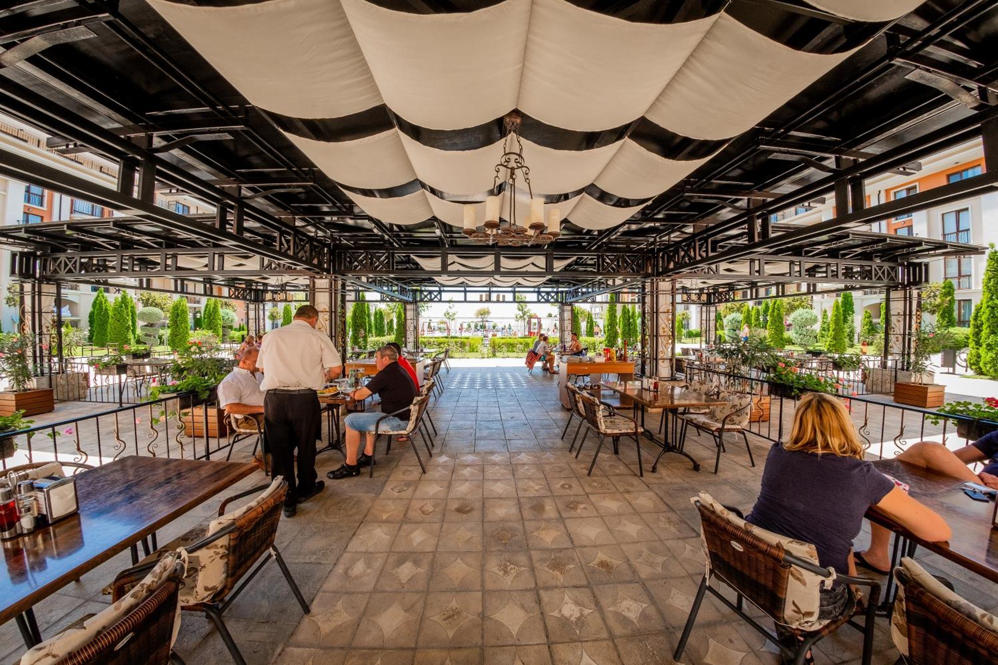 Prestige Fort Beach - Full Board Sveti Vlas Ngoại thất bức ảnh