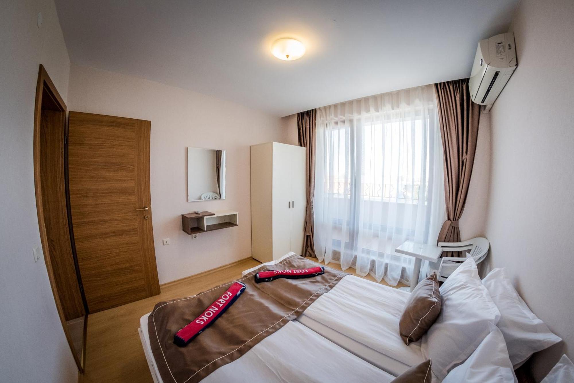 Prestige Fort Beach - Full Board Sveti Vlas Ngoại thất bức ảnh